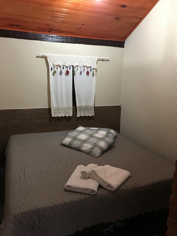 Camping Do Noel - Chales Hotell São Tomé das Letras Eksteriør bilde